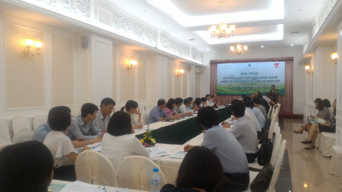 [-]Đô[-]thị[-]hóa[-]và[-]phát[-]triển[-]Nông[-]nghiệp[-]ven[-]đô,[-]hướng[-]tới[-]cuộc[-]sống[-]tốt[-]đẹp[-]hơn